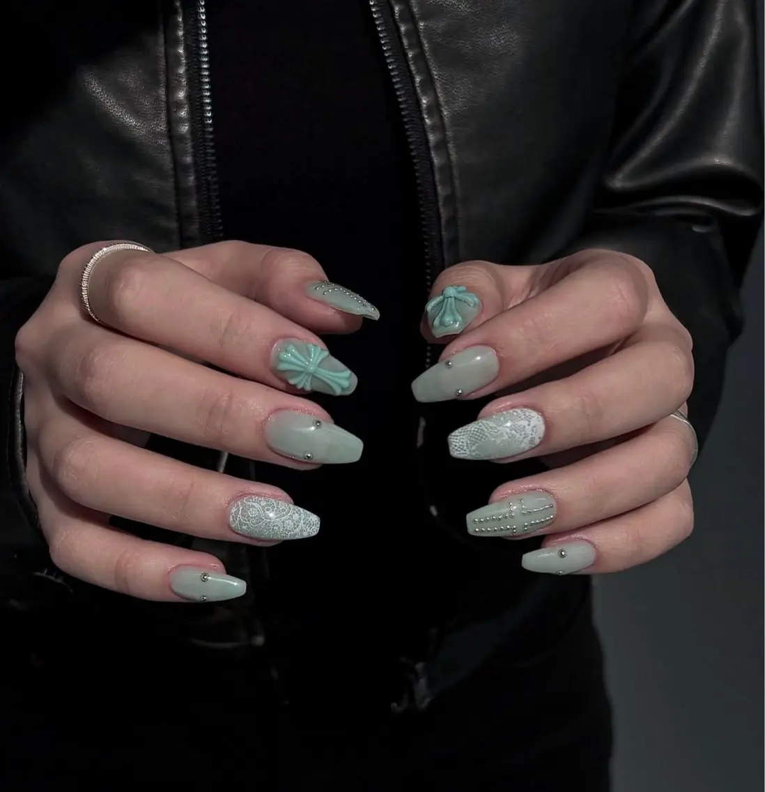 ネイル ハンドネイル Rina Mika Nailsのネイルデザイン
