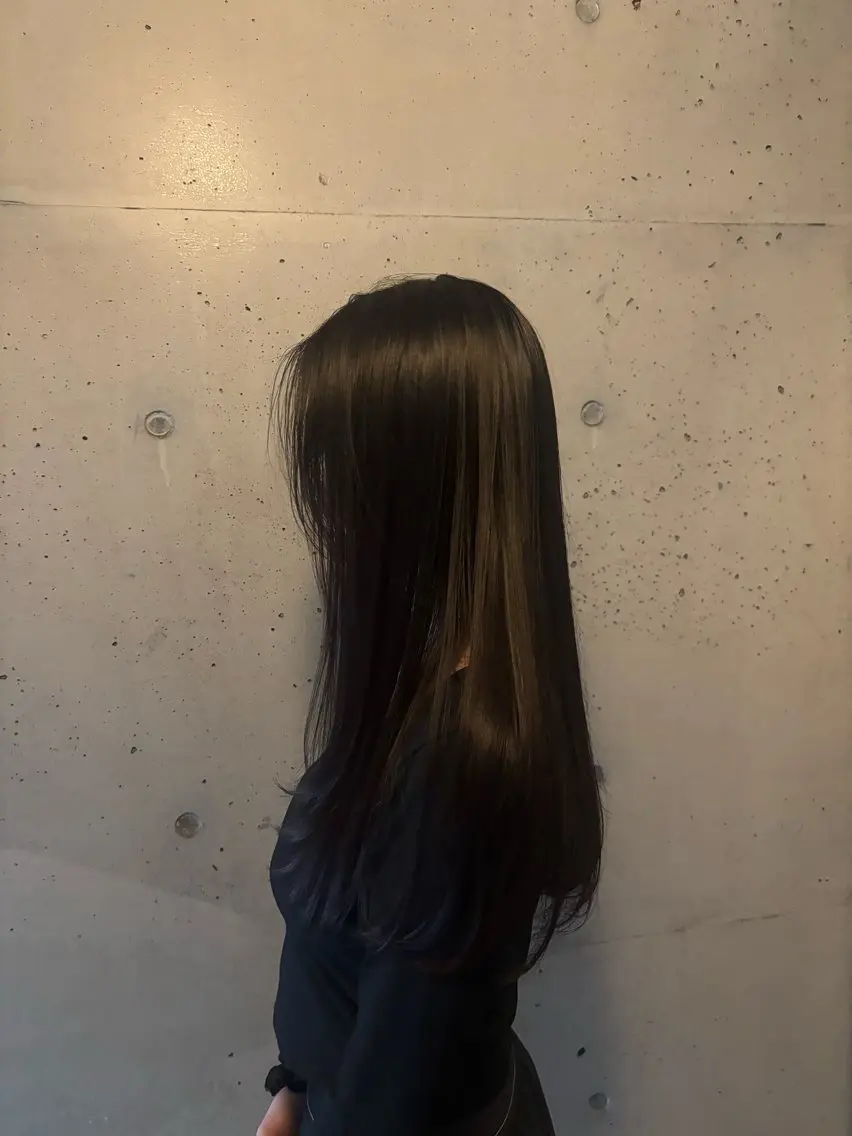 ロング カット 艶髪🫧 Suzunaのヘアスタイル