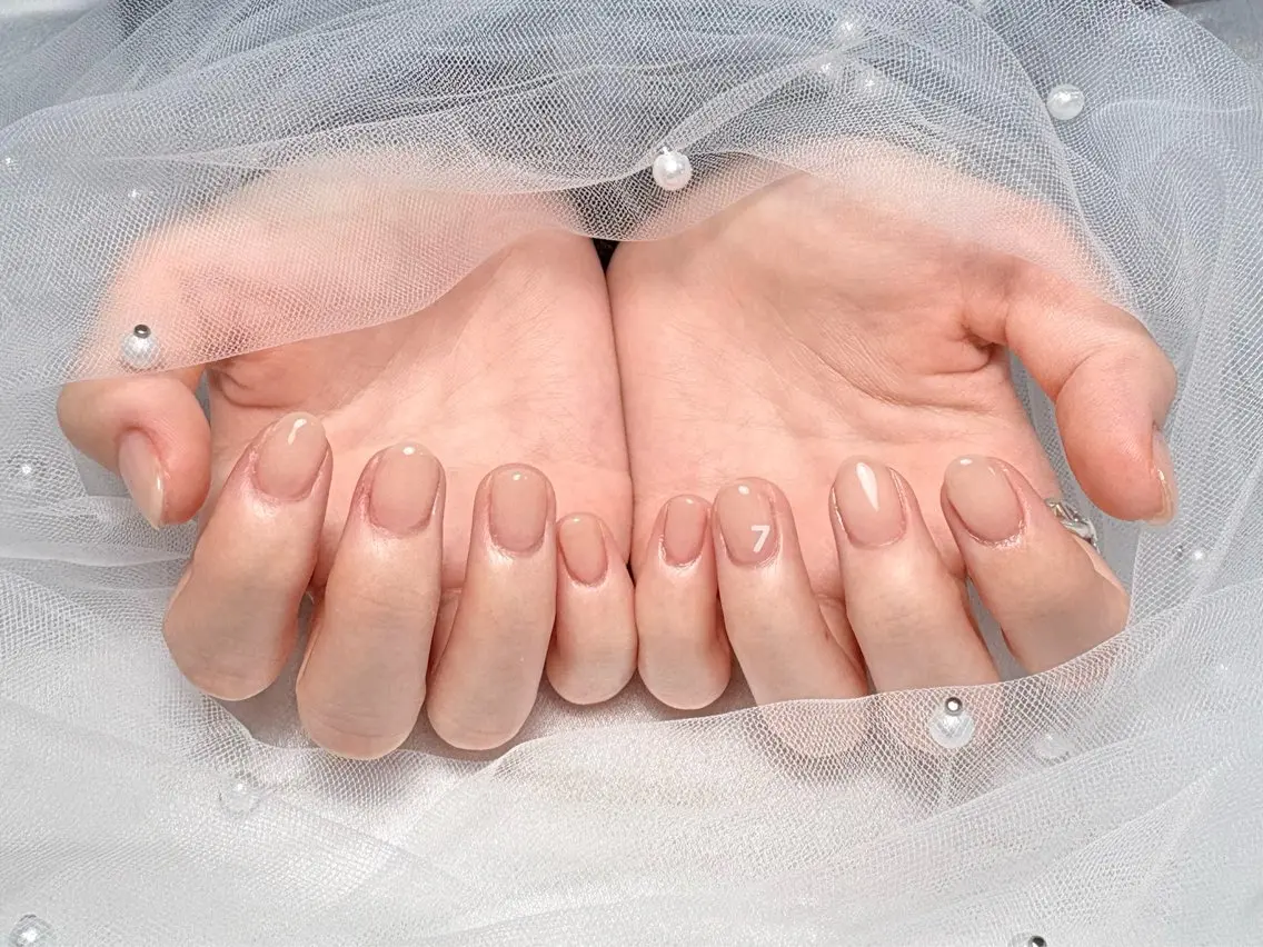 ネイル フットネイル ジェルネイル キラキラネイル ラメ(グリッター) マグネットネイル ハンドネイル ハンドケア ♡Bivi♡自爪に 優しいネイルサロンのネイルデザイン