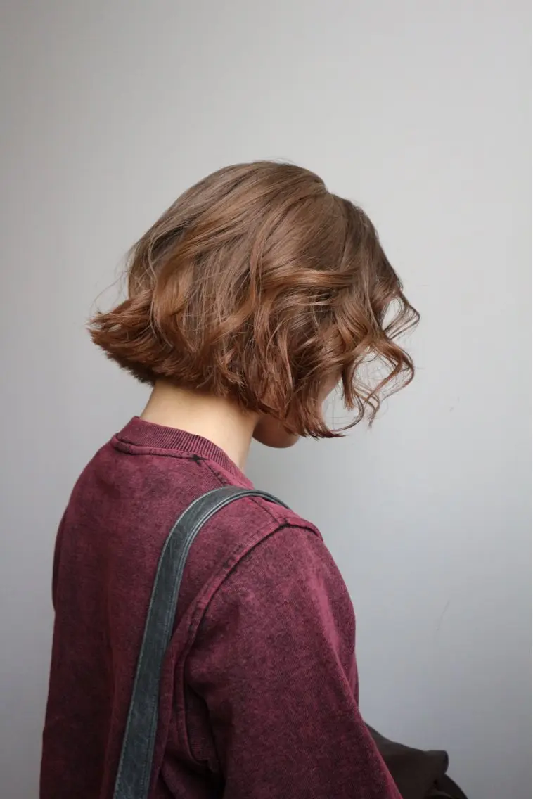 ショート カラー AKO .のヘアスタイル