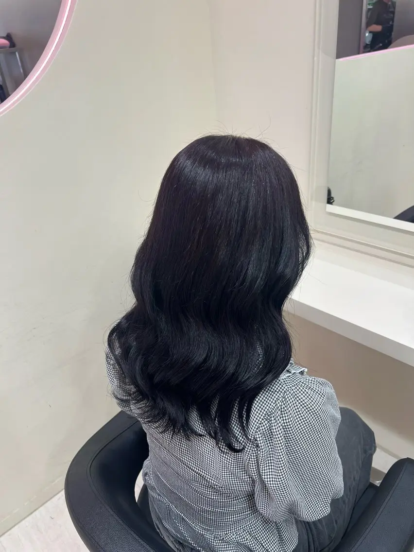 ロング カラー モテ髪ハイトーン🫧 serina🎀池袋のヘアスタイル