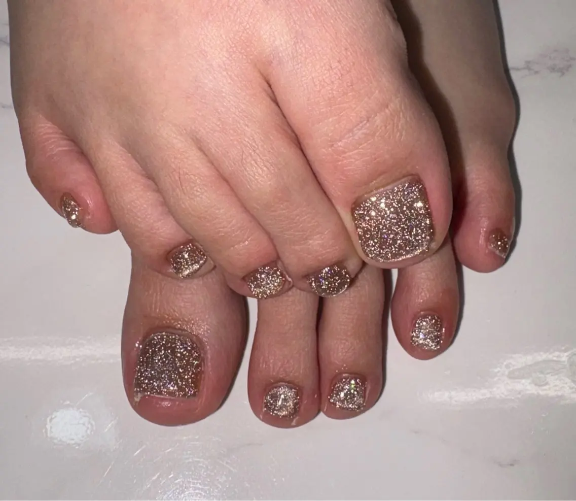 ネイル フットネイル one nailsalonのネイルデザイン