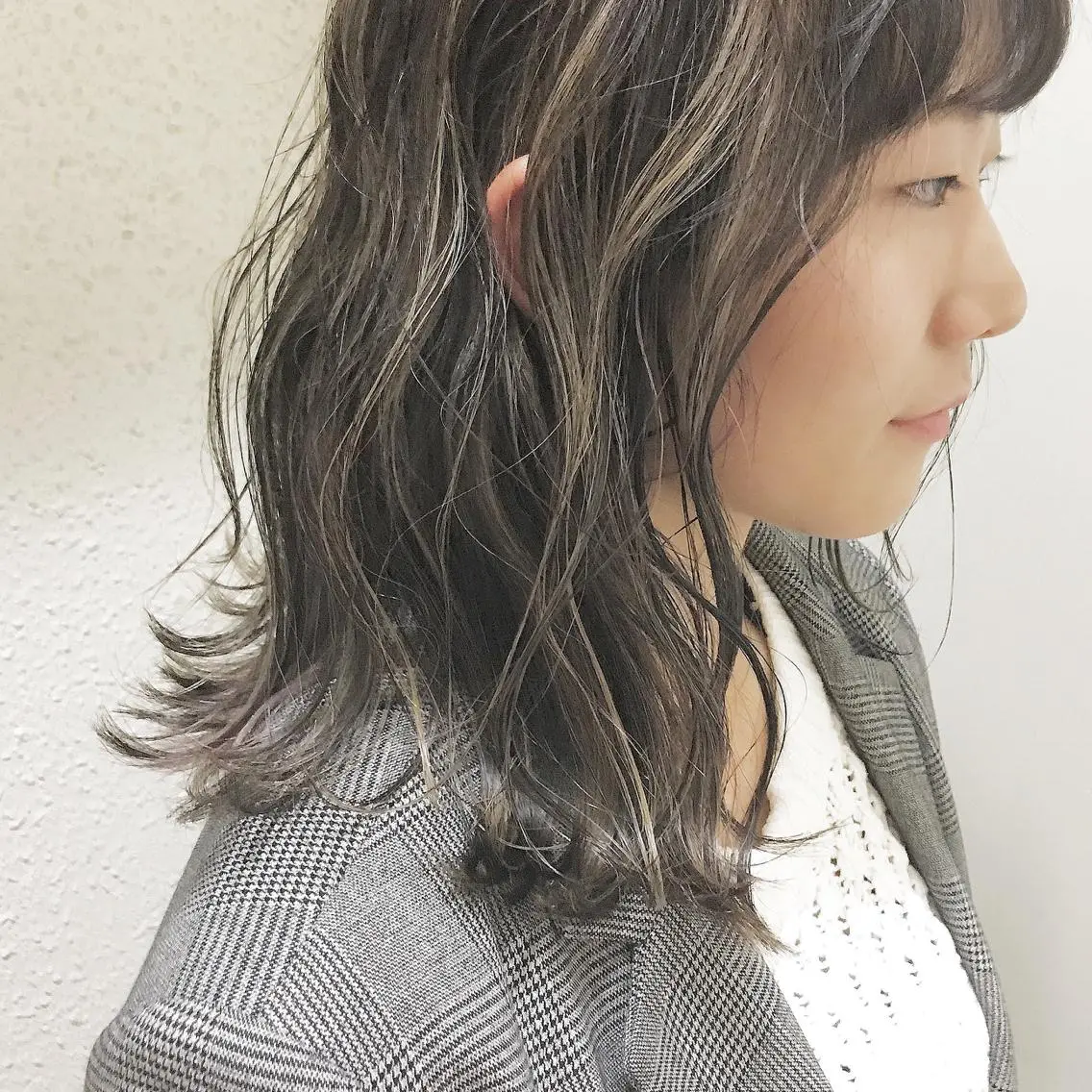 ロング カラー ダークグレー ハイライトカラー ハイライト 髪質改善満足度NO1 山下のヘアスタイル