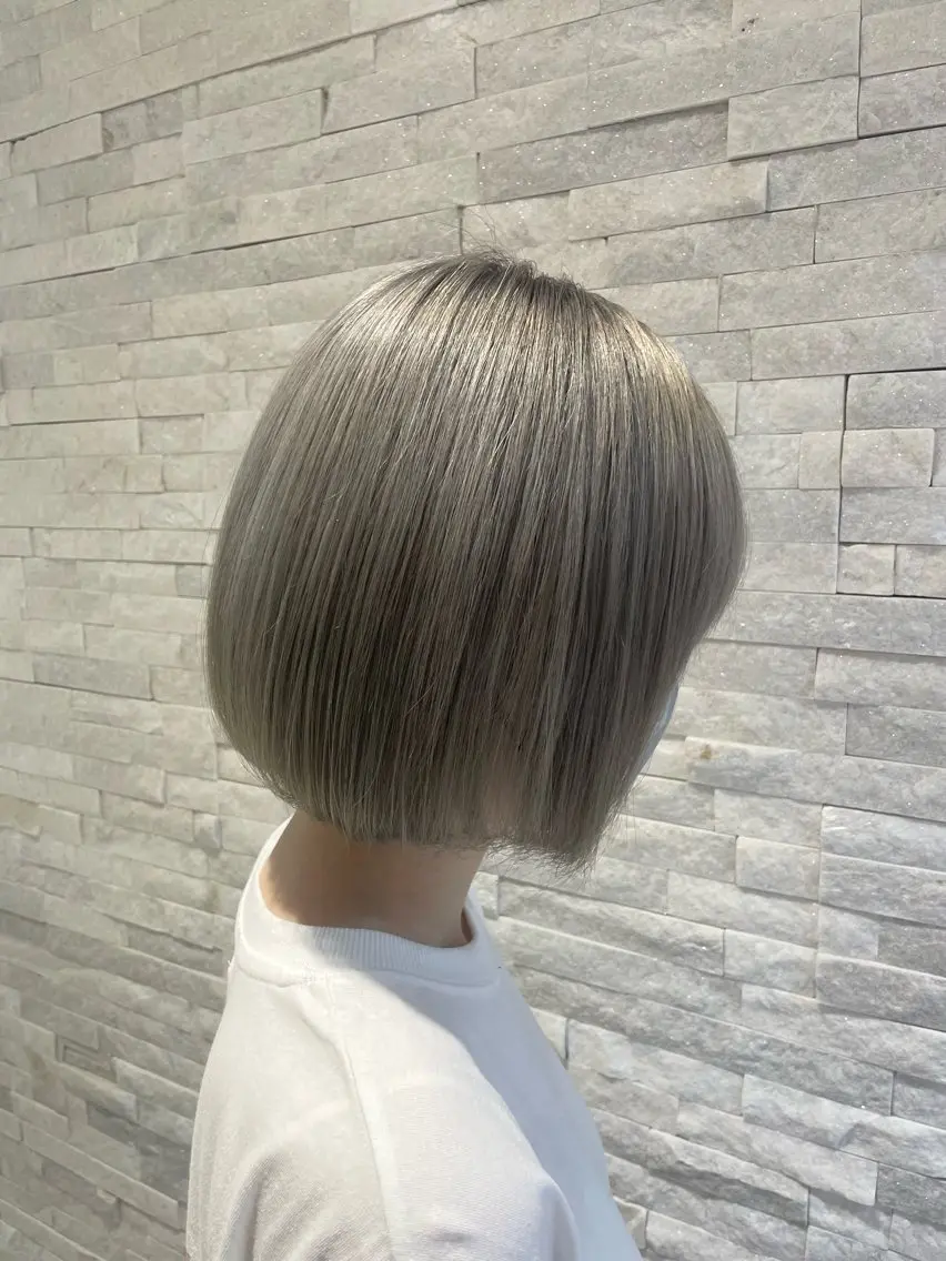 カラー ダブルカラー KINGDOM UEDA IKUMIのヘアスタイル