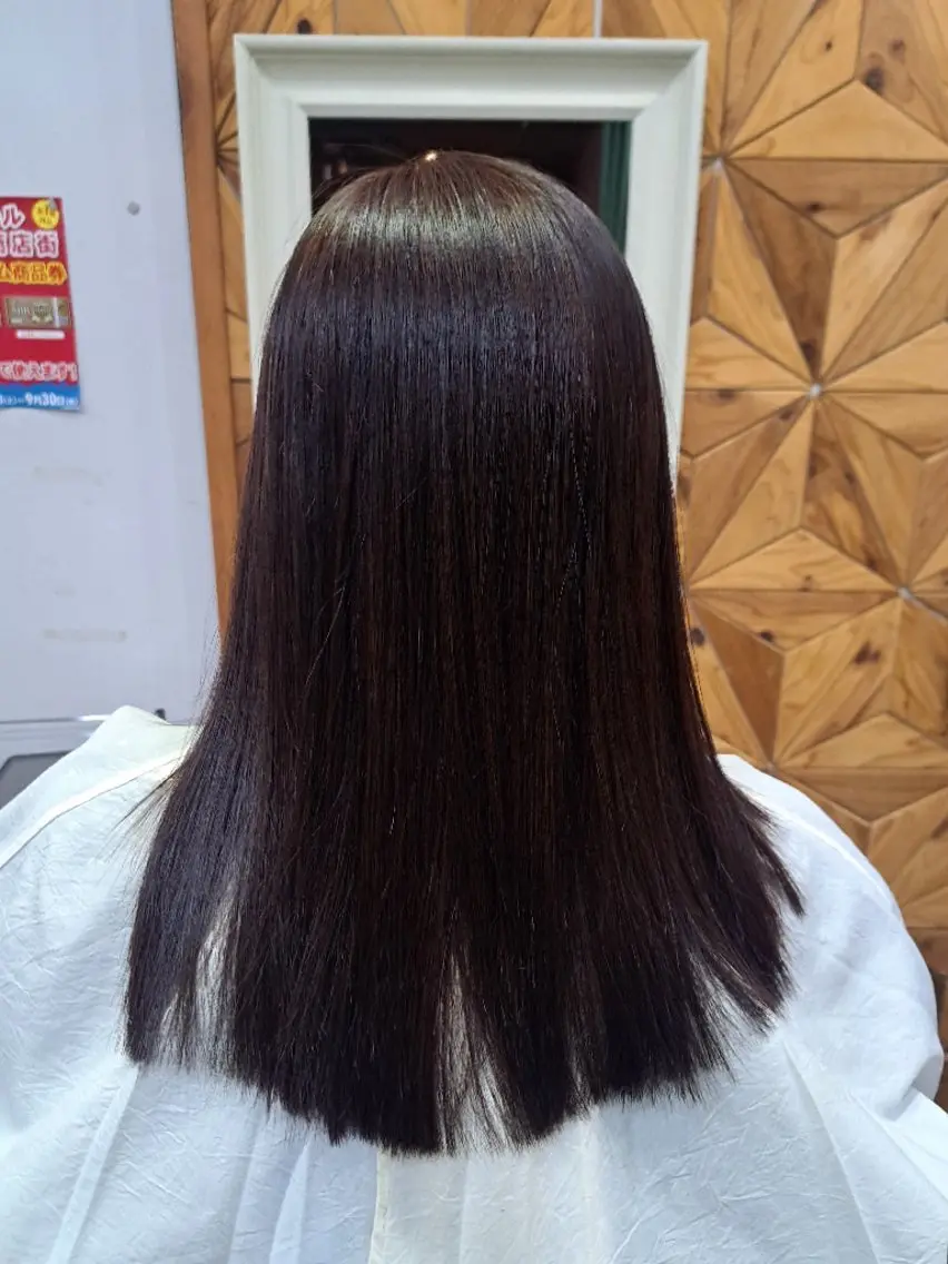 ロング ピンクブラウン クボ タのヘアスタイル