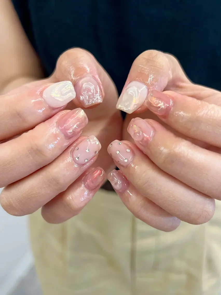 ネイル オーロラネイル ジェルネイル マグネットネイル ニュアンスネイル パラジェル ハンドネイル ハンドケア Bana_ Nailのネイルデザイン