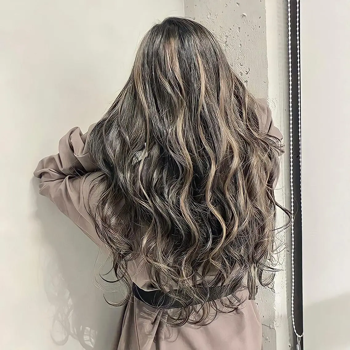 ロング カラー ブリーチ ヘアカラー トリートメント 髪質改善/縮毛矯正 レイヤー/松川匠のヘアスタイル