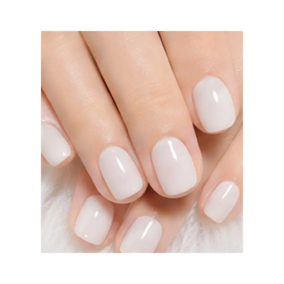 ネイル ワンカラーネイル LAVISH sakiのネイルデザイン