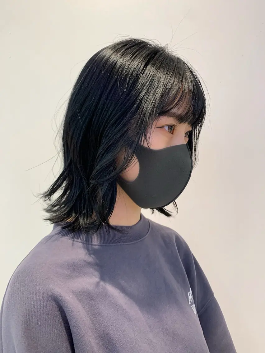 ショート ボブ 縮毛矯正 カット 吉田 詩穂のヘアスタイル