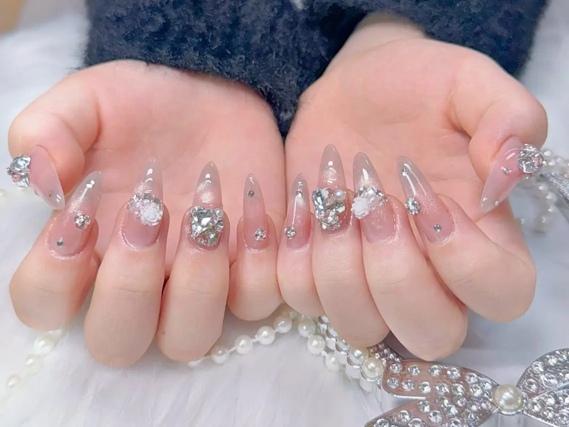 ネイル ガーリー ハート 韓国ネイル ワンホンネイル ハンドネイル GOHOUBI Nail 心斎橋店のネイルデザイン