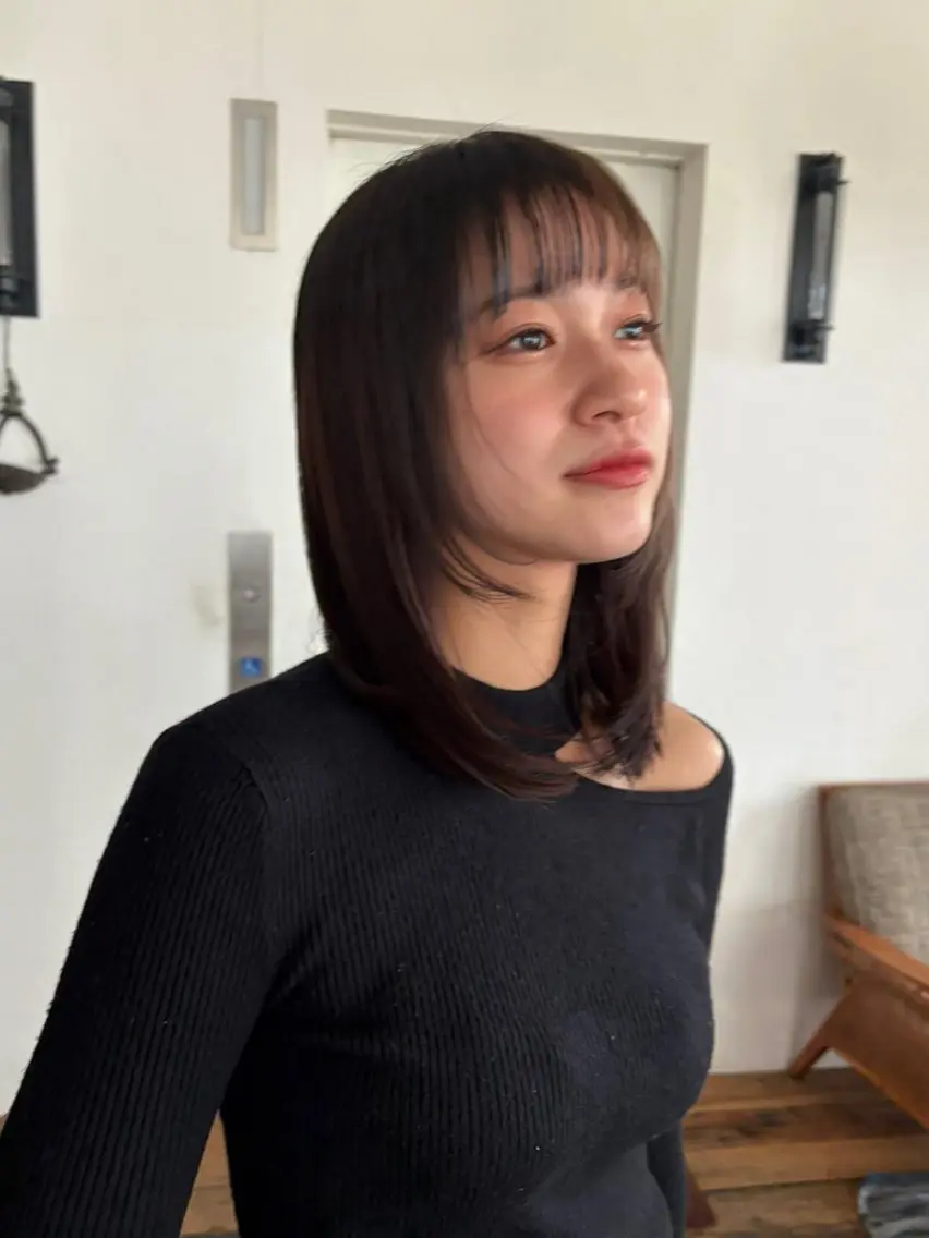 ミディアム 顔まわりレイヤー 顔周りカット レイヤーカット 似合わせカット‪// 鶴我万唯華のヘアスタイル