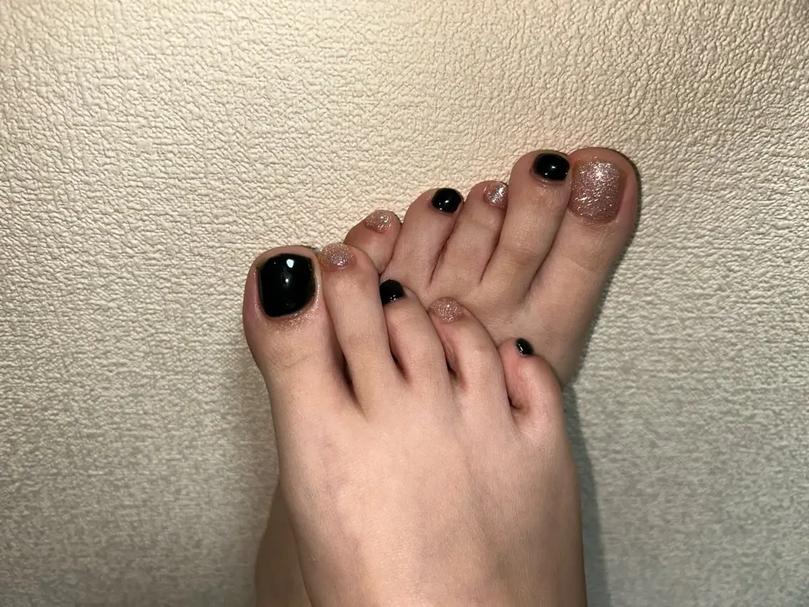 ネイル フットネイル ラメ(グリッター) nail salon Lilynのネイルデザイン