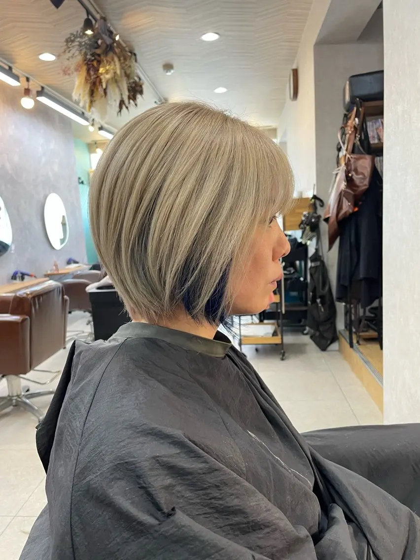 ショート カラー カット ヘアカラー トリートメント 中嶋 颯和のヘアスタイル