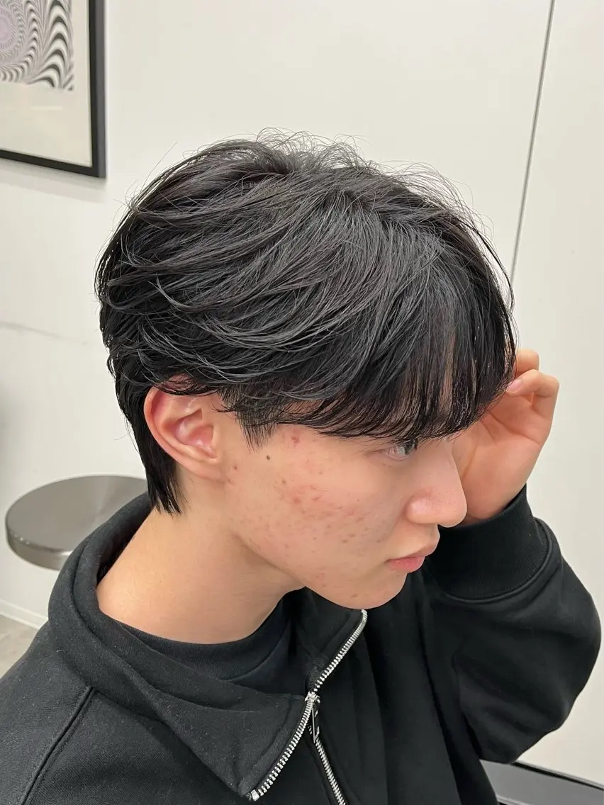 ショート パーマ メンズ フェザーパーマ マッシュ メンズパーマ シースルーマッシュ ショートヘア カット パーマ 新潟メンズパーマ 新潟駅/小田拓実のヘアスタイル