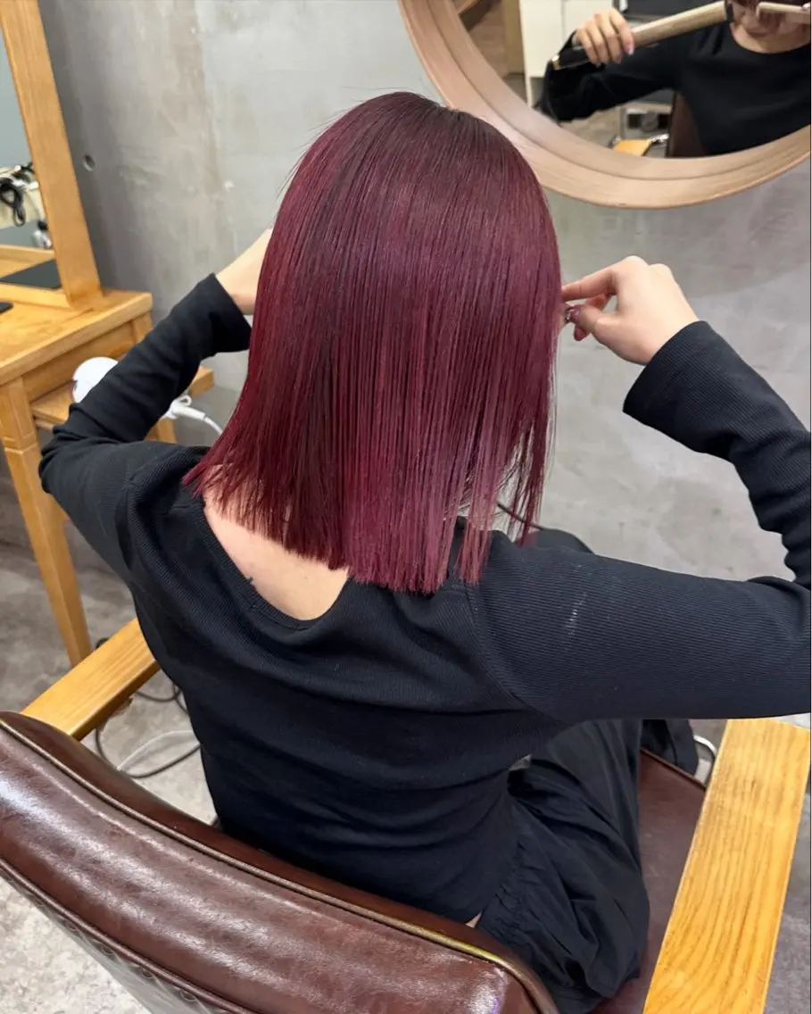 ショート カラー ベージュカラー ブリーチ ボルドーカラー ブラウンカラー ケアブリーチ カット ヘアカラー トリートメント カットモデル募集中 ／HARUKA🎀のヘアスタイル