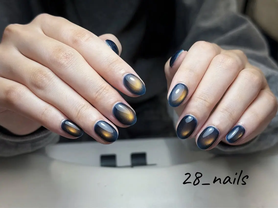 ショート 韓国風ヘア ハンドネイル 28nails .thaoのネイルデザイン