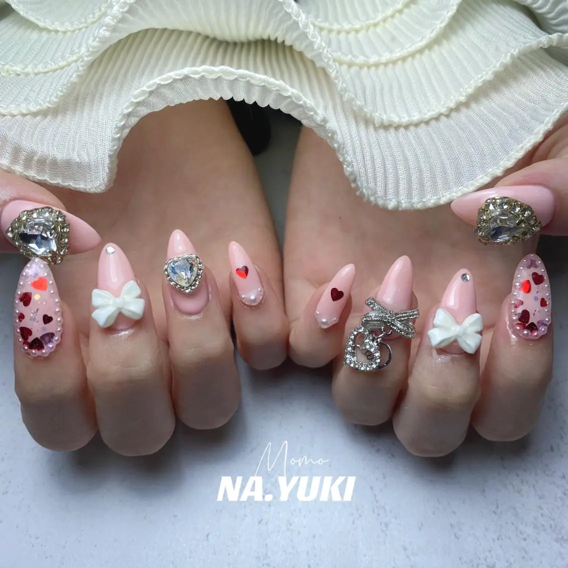 ネイル ハンドネイル ハンドケア ナユキNA.YUKI 池袋店のネイルデザイン