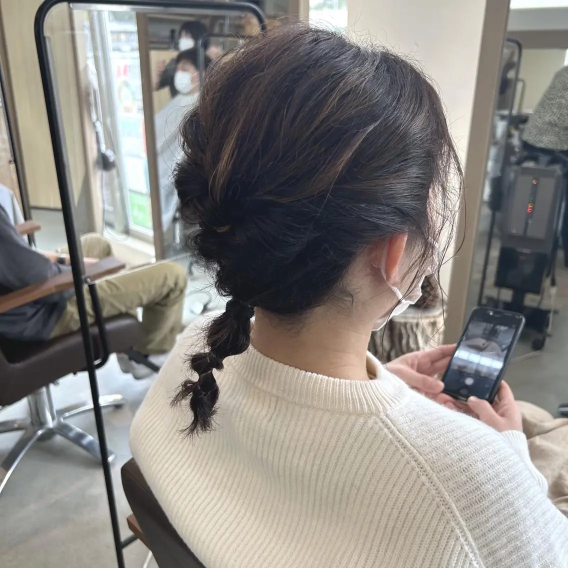 ミディアム カット ヘアカラー 綿貫 美雪のヘアスタイル