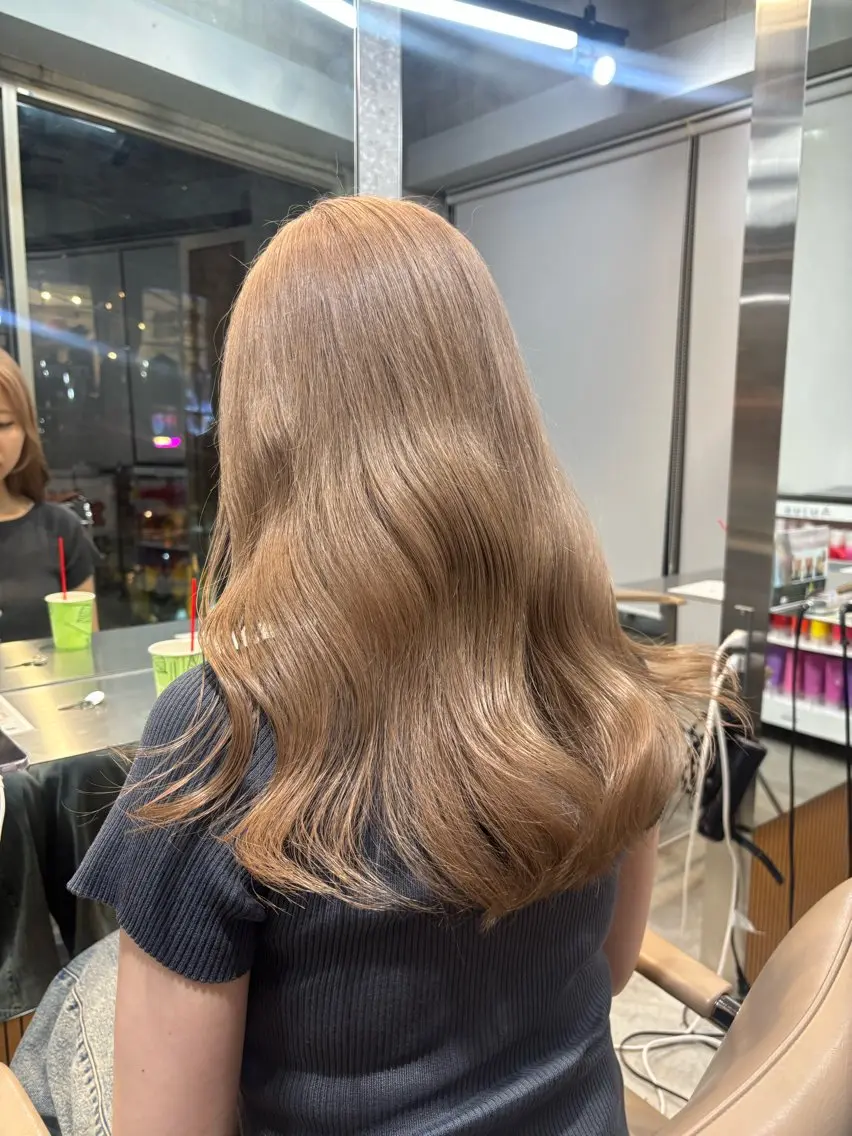 セミロング カラー ヘアカラー 艶ハイトーン/ボブ ラベンダーカラー🪄のヘアスタイル
