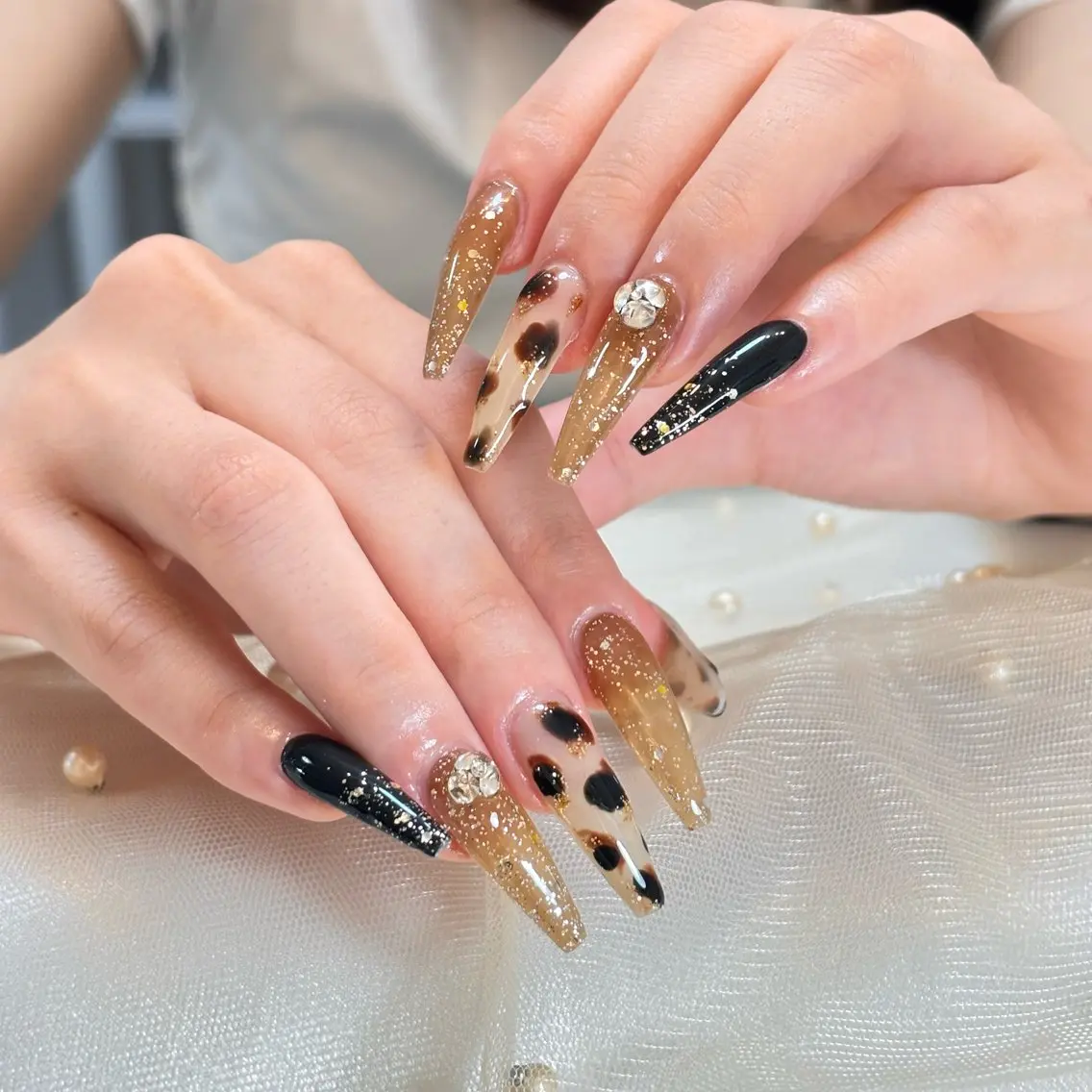 ネイル 桜ネイル 長さ出し フレンチネイル 韓国ネイル マグネットネイル ハンドネイル Kiwami nailsalonのネイルデザイン