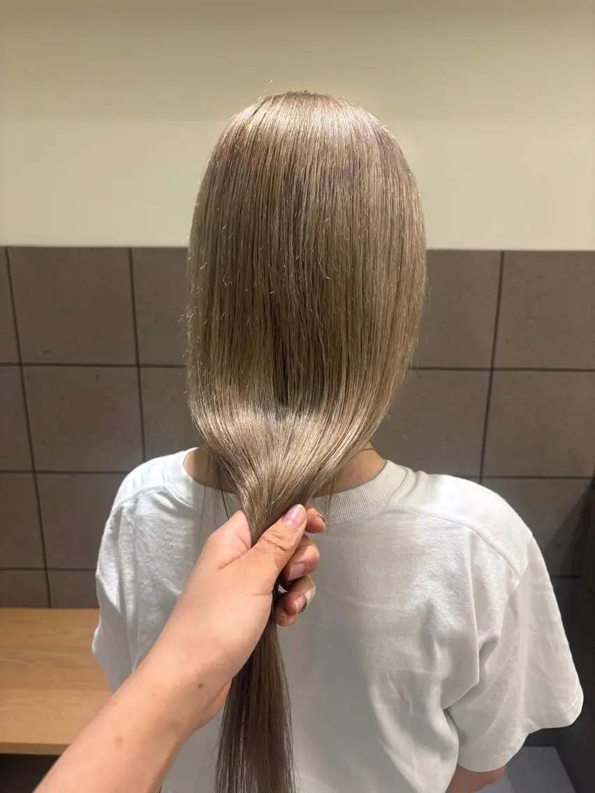 ロング カラー ヘアカラー トリートメント natsuki /HUIのヘアスタイル