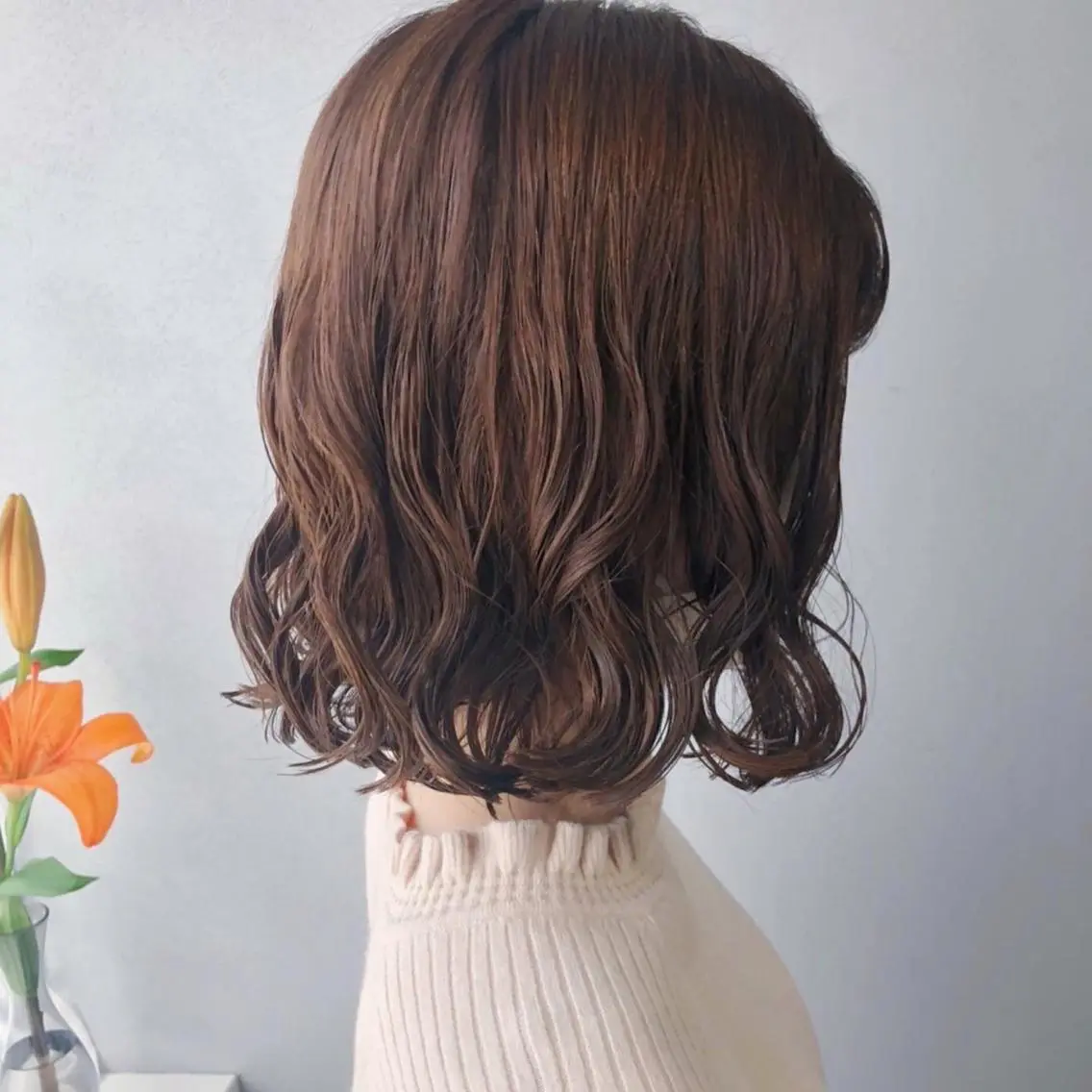 ミディアム パーマ カット ヘアカラー パーマ ボブパーマコテ巻き風 パーマNo1深江秀平のヘアスタイル
