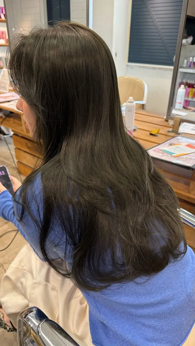 ロング カラー mellowman 【メロウマン】のヘアスタイル