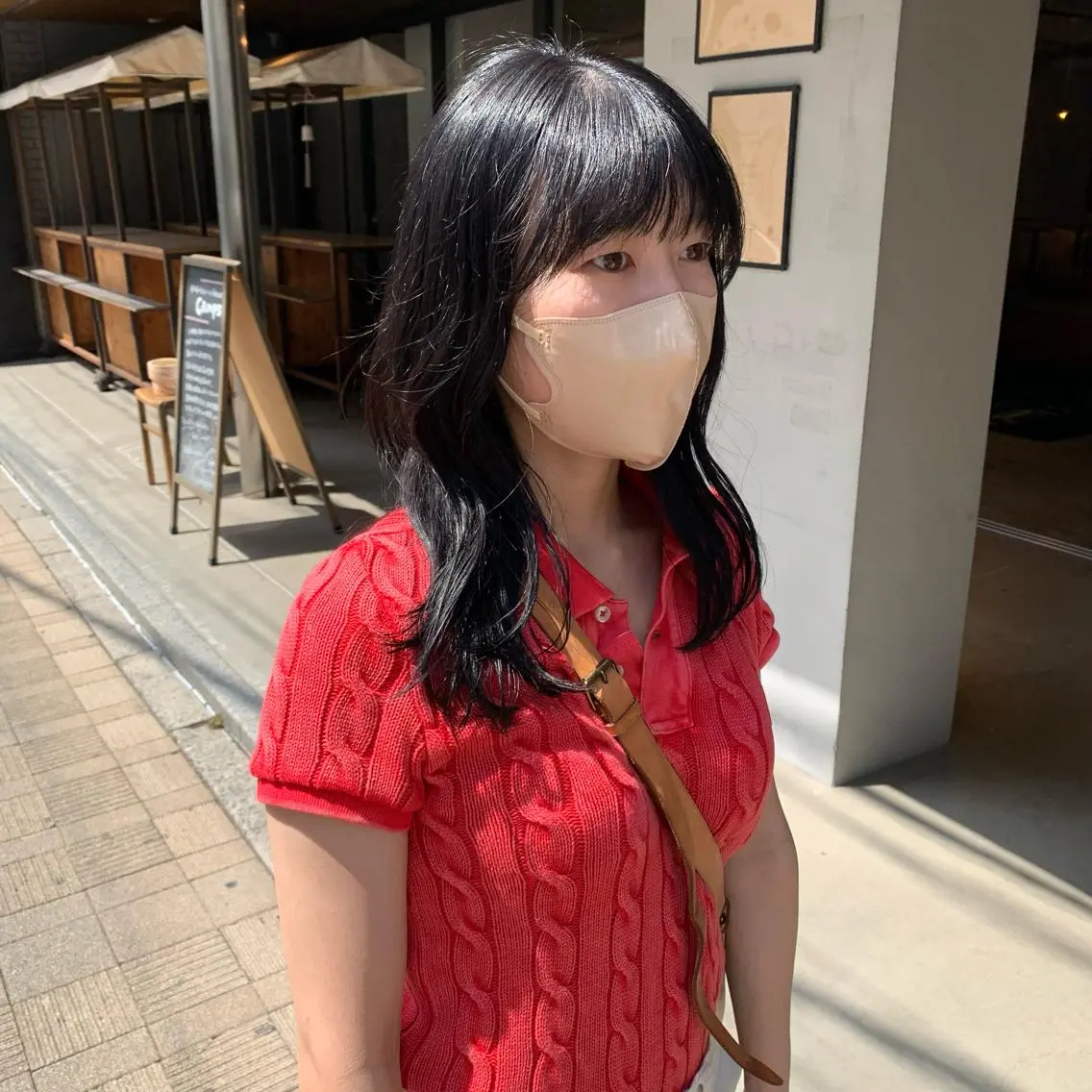 ロング カット ヘアカラー SAKINO ベージュカラーのヘアスタイル