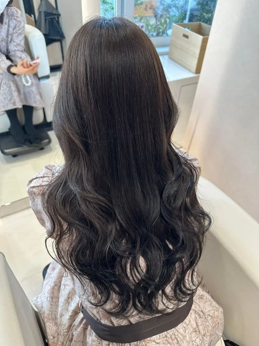 ロング カラー 顔周りカット レイヤーカット カット ヘアカラー レイヤー/艶カラー/ 前橋/渋川竜希のヘアスタイル