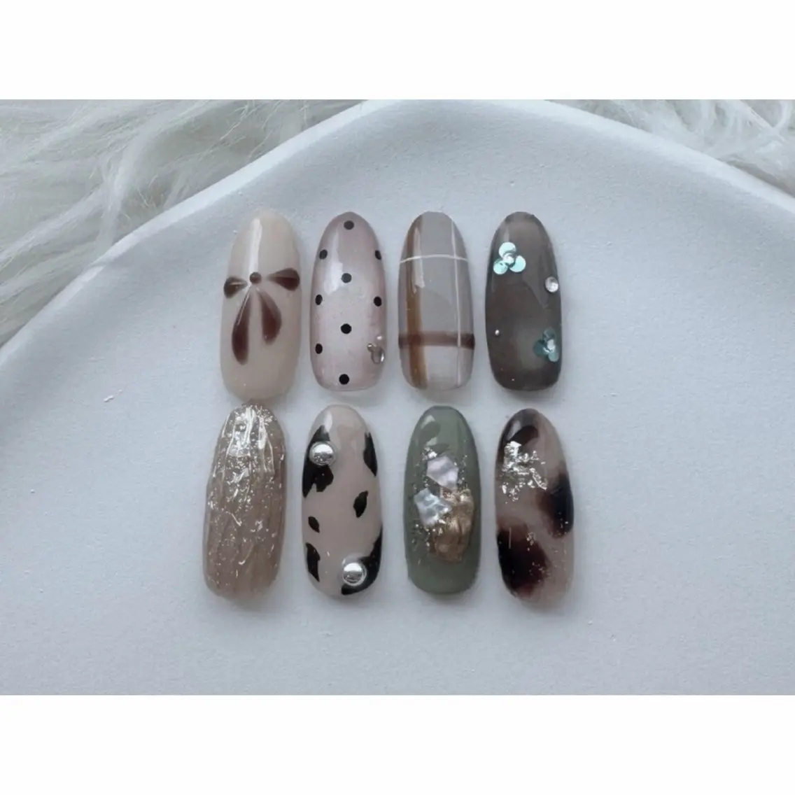💅【hand】秋の2本アート(オフあり)の写真