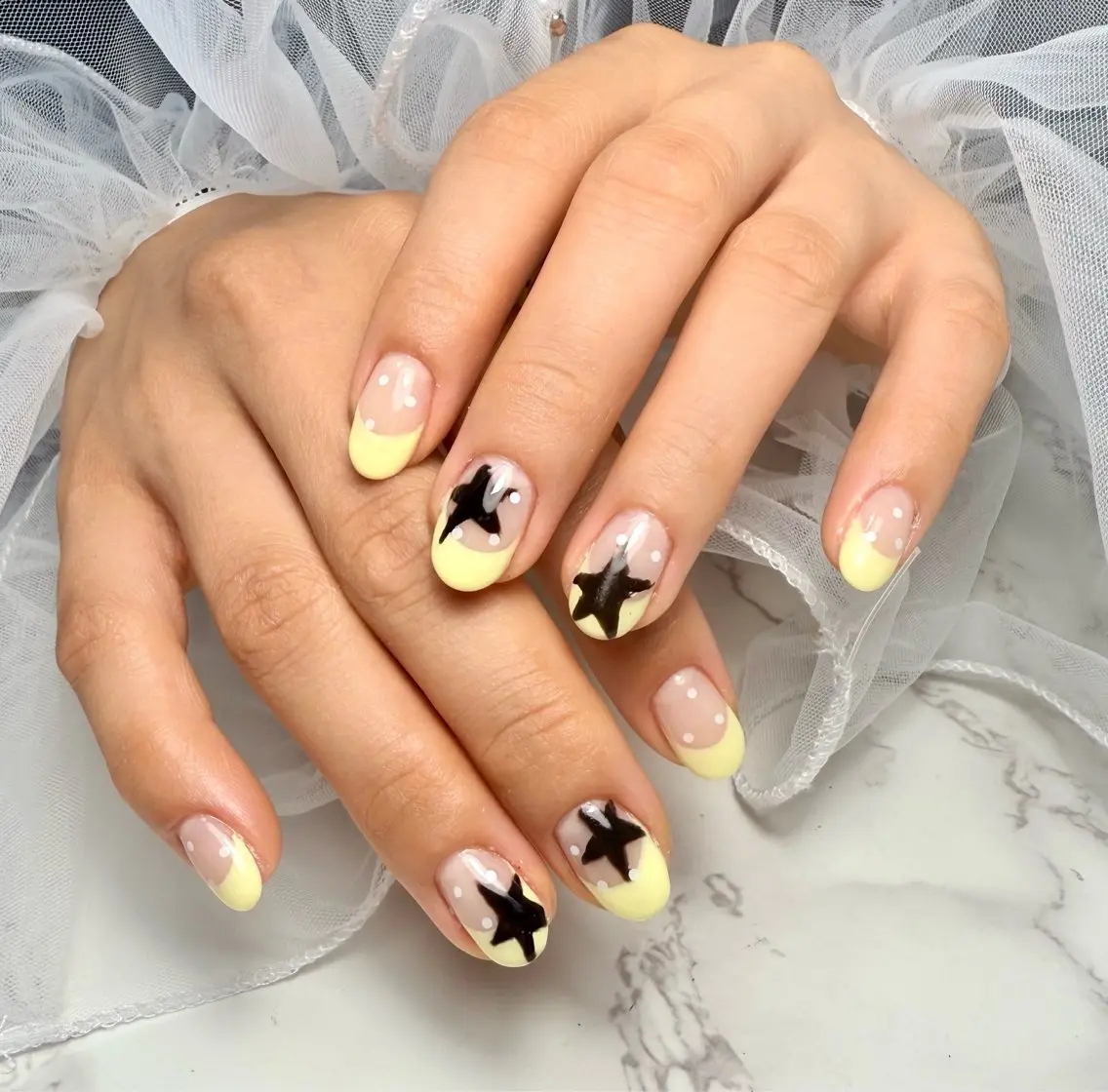 ネイル アートネイル チークネイル フレンチネイル 氷ネイル・うるうるネイル キラキラネイル Mai’s nailのネイルデザイン