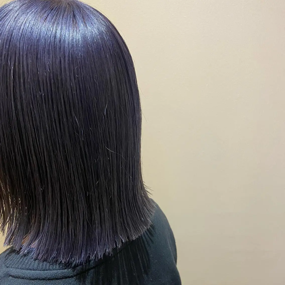 ミディアム カラー SALTWATER AYARIのヘアスタイル
