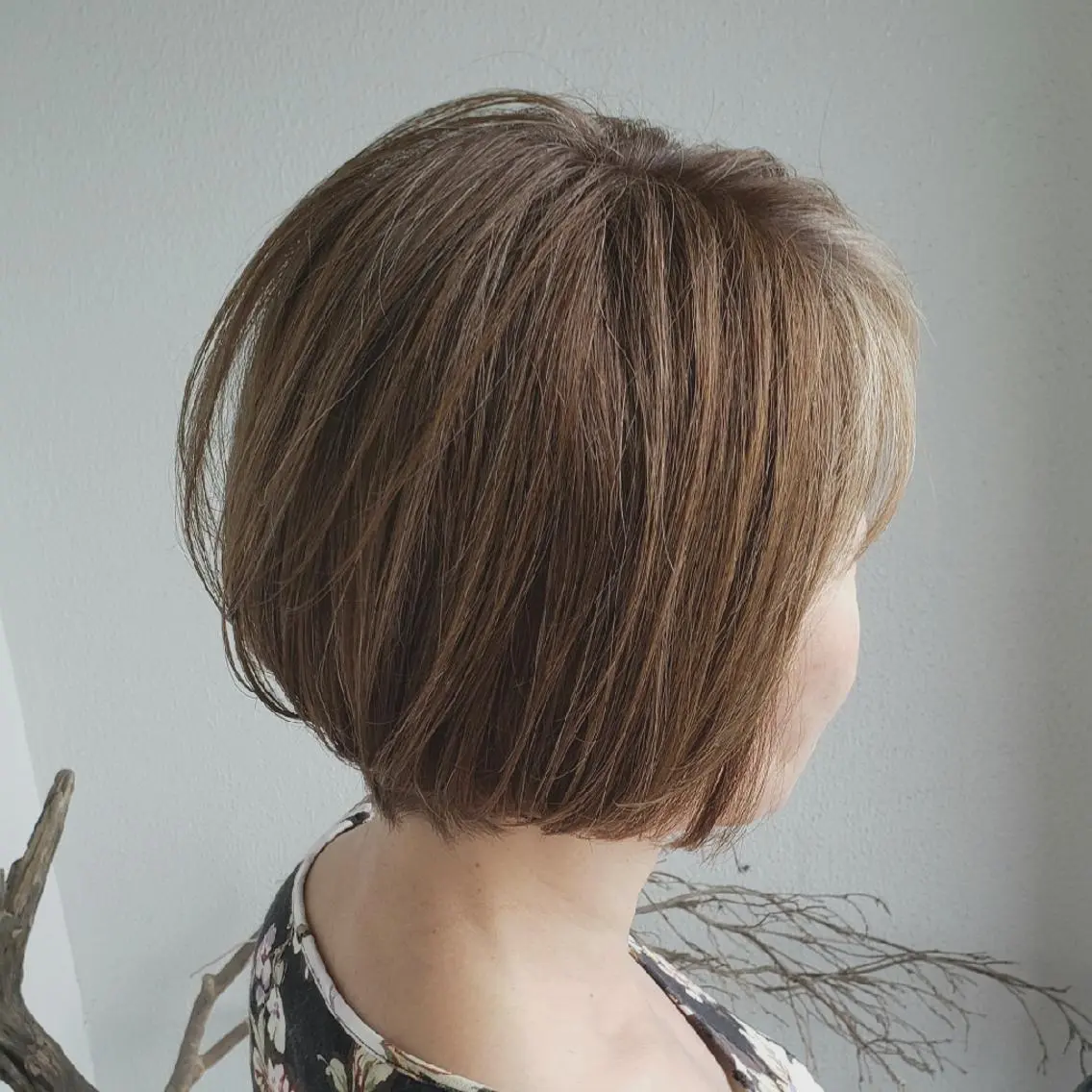 ショート カラー ベージュカラー 神谷 涼のヘアスタイル