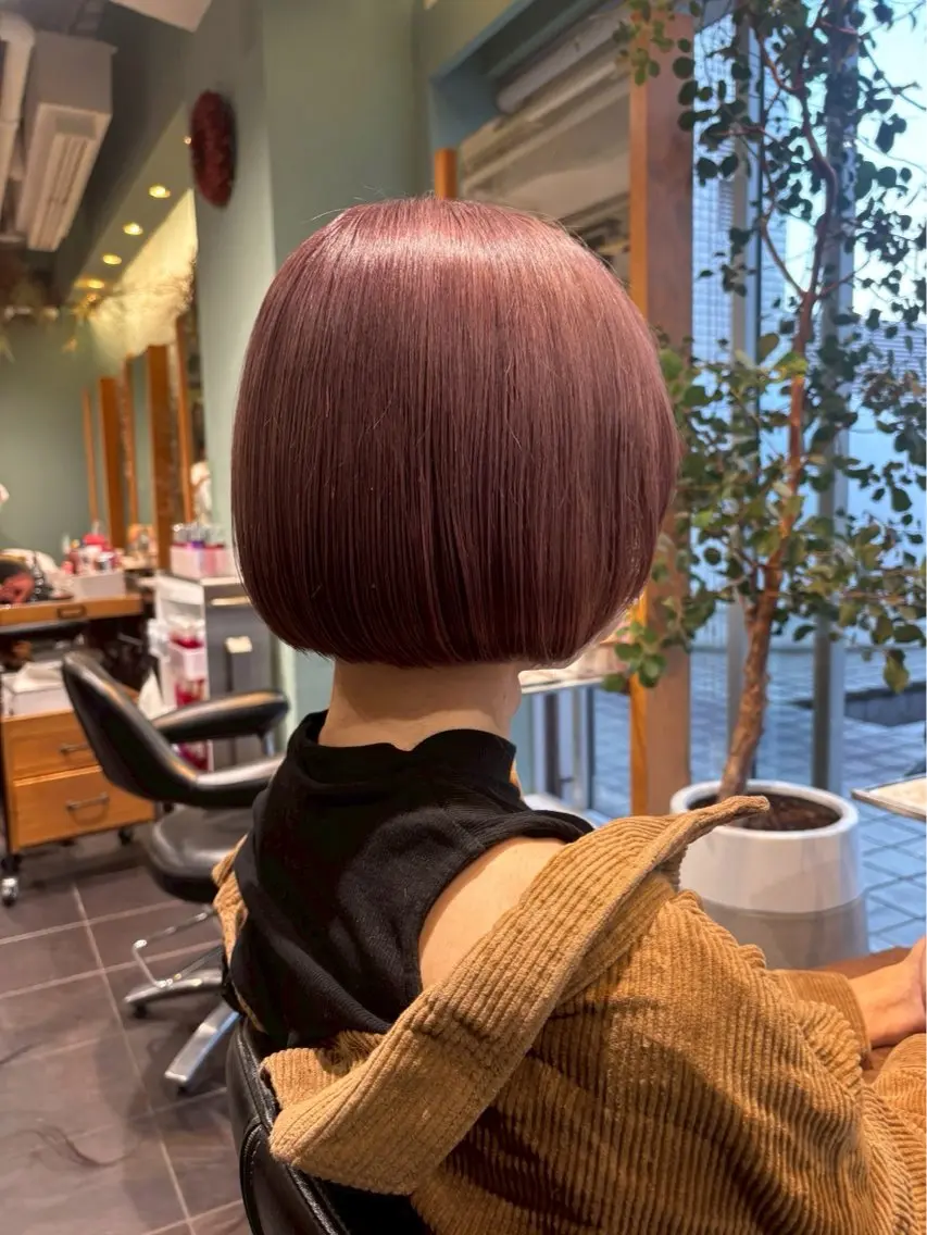 ショート カラー ショートボブ 透明感カラー ボブ ショートヘア 表参道 AVEDA 高橋亘輝のヘアスタイル