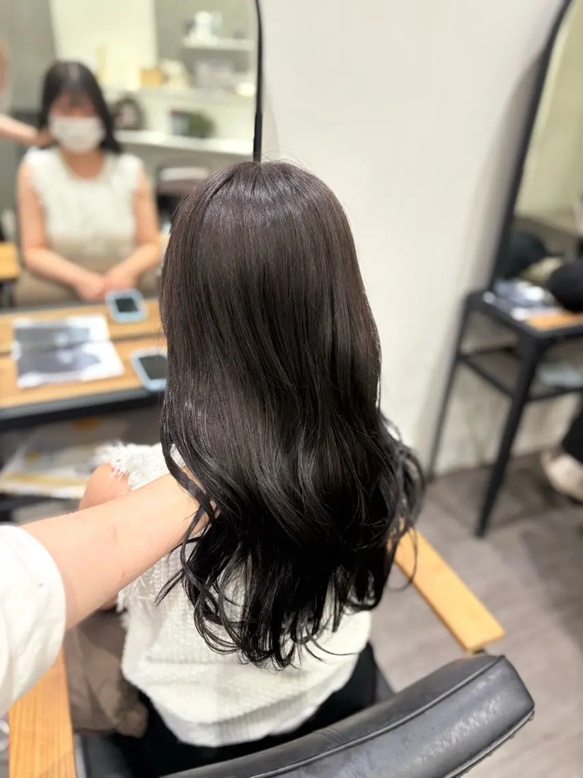 ロング カラー nijika/ 艶カラー🫧のヘアスタイル