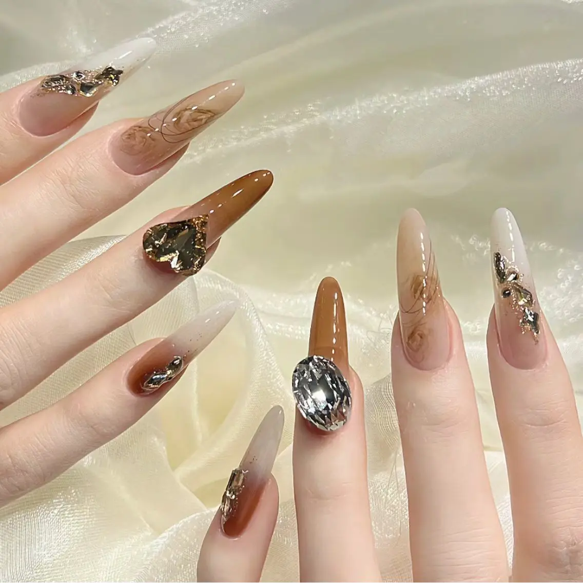 ネイル ハンドネイル D-BEAUTY Nailsalonのネイルデザイン
