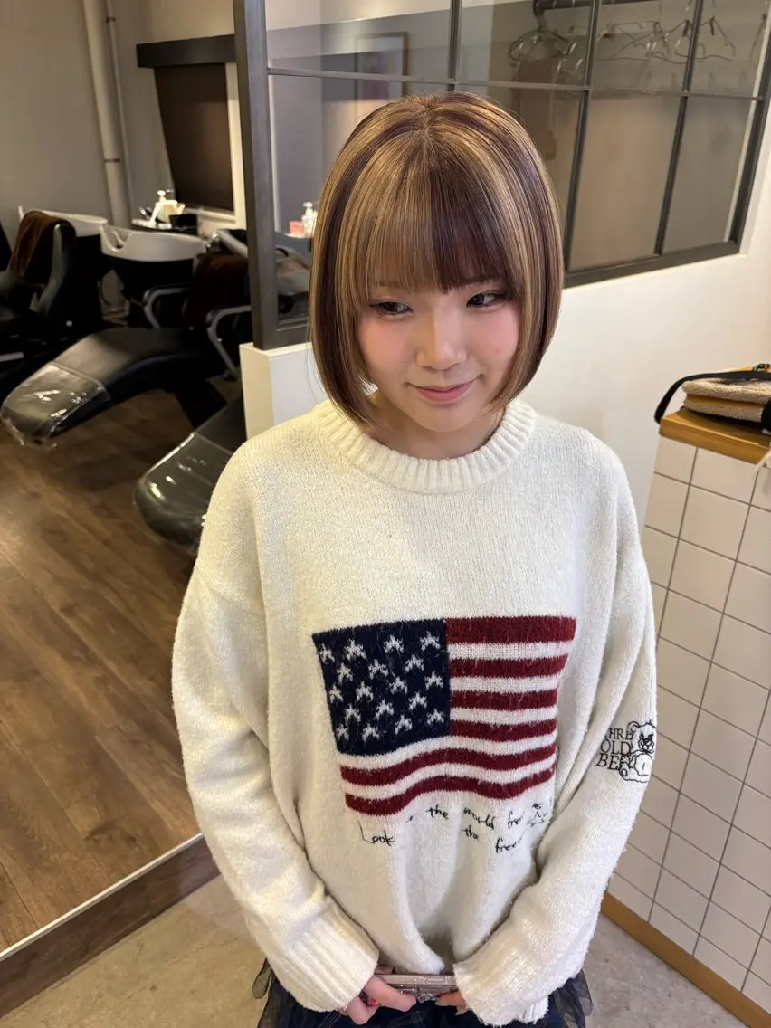 カラー 🎗️ブリーチ 🎗️ダブルカラーのヘアスタイル