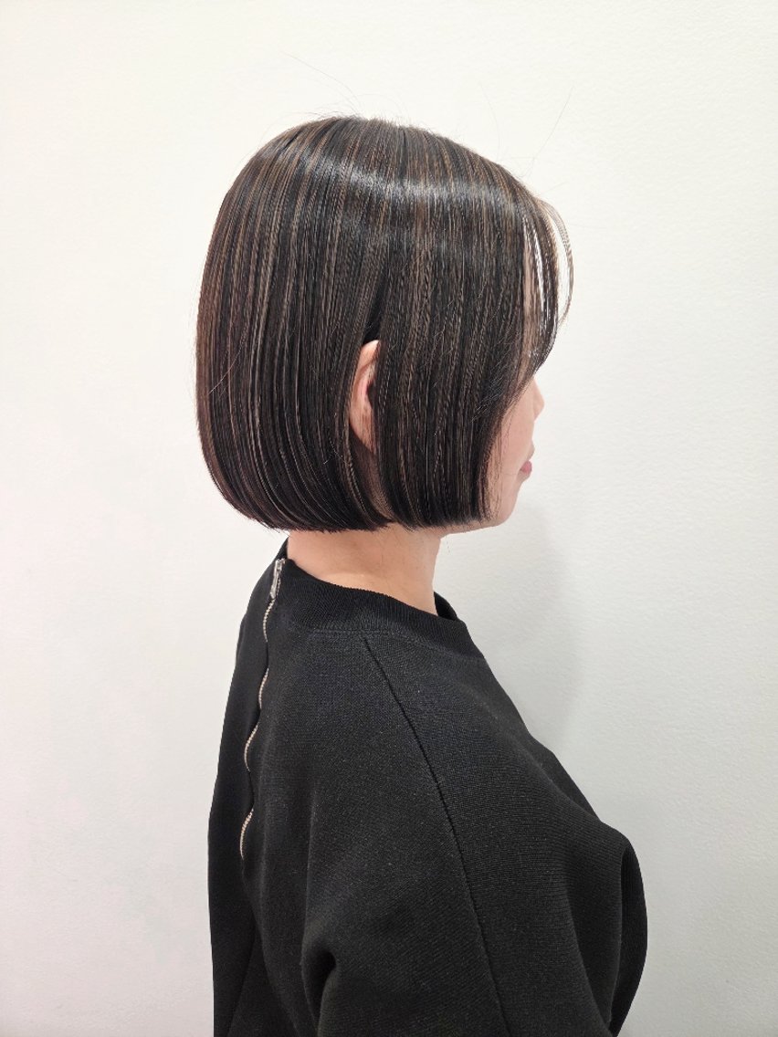 ショート カラー カット ヘアカラー トリートメント ヘッドスパ 齋藤 愛美のヘアスタイル