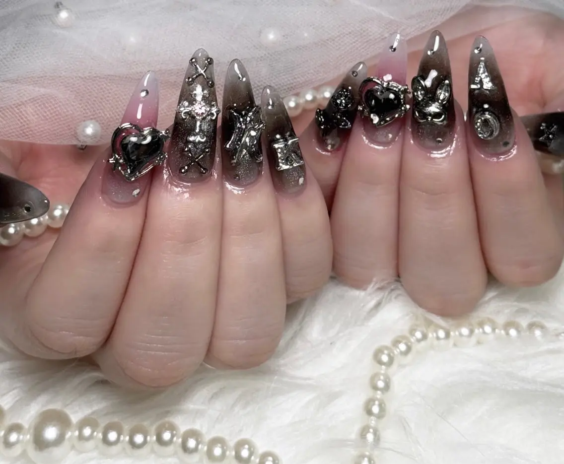 ネイル NEM nailstudioのネイルデザイン