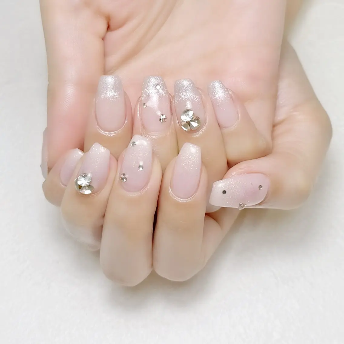 ネイル フレンチネイル グラデーション マグネットネイル オフィスネイル rouse nail RISATOのネイルデザイン