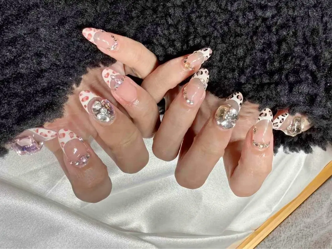 ネイル アニマル柄 アートネイル フットネイル ジェルネイル ハート Babarla nailのネイルデザイン
