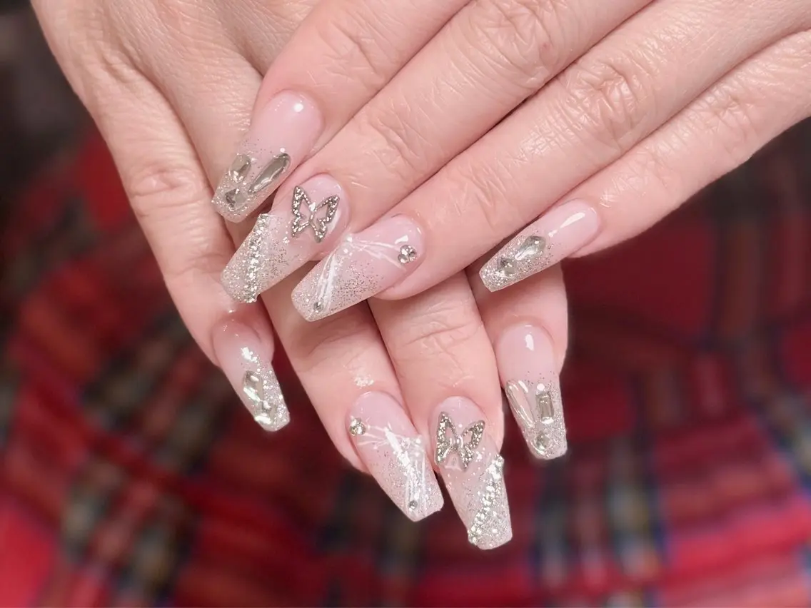 ネイル Bél Nail salonのネイルデザイン