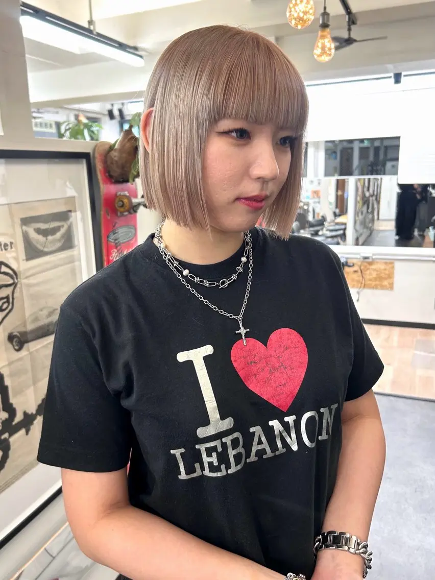 ミディアム カラー 山本 沙来のヘアスタイル