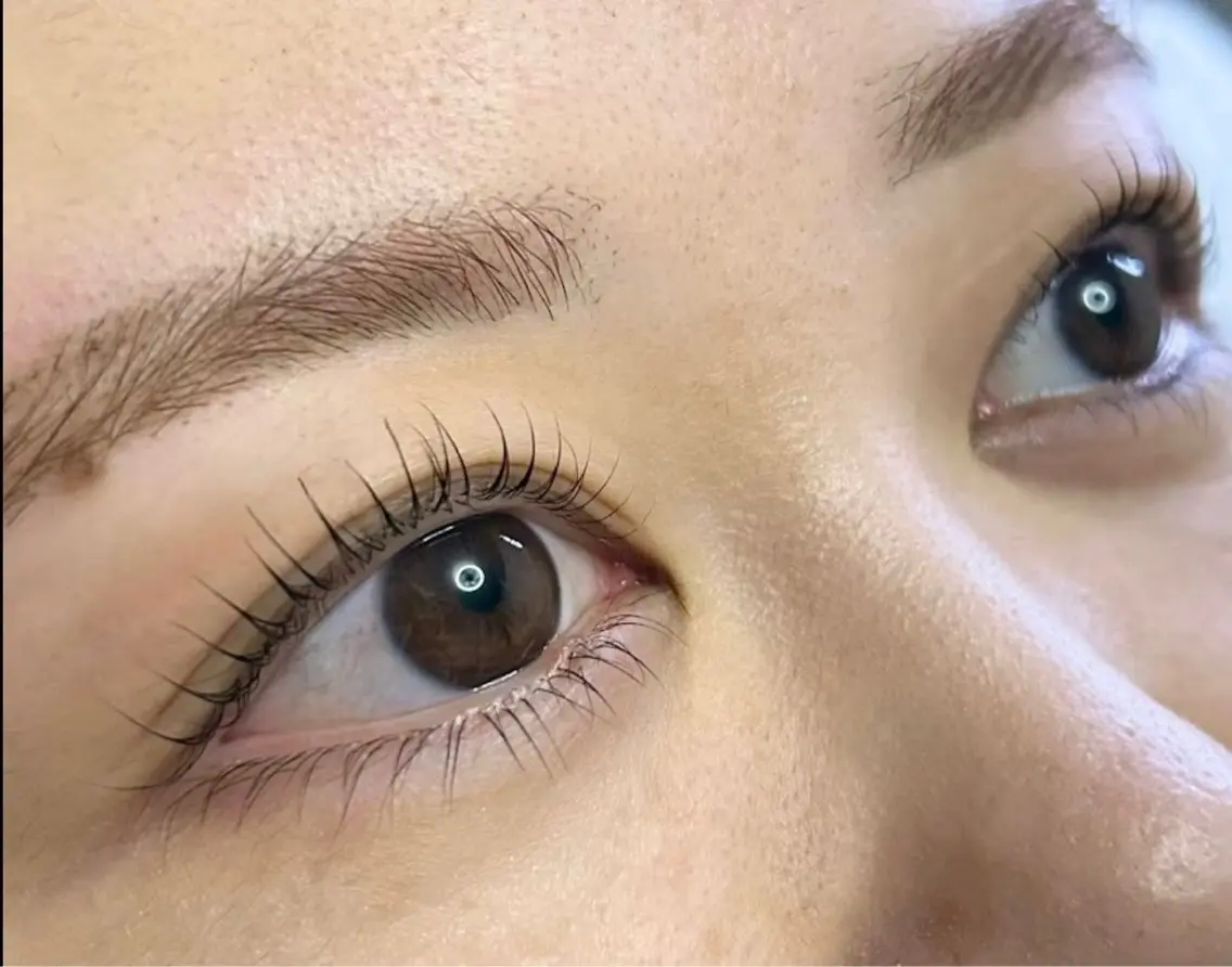 パリジェンヌラッシュリフト/潤いまつげパーマ ロコミ不可の写真