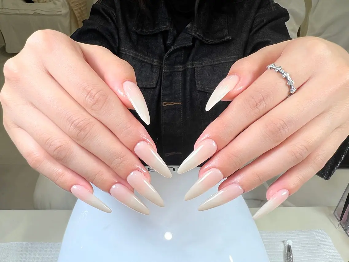 ネイル アートネイル ハンドネイル VAN NAIL 海老名展のネイルデザイン