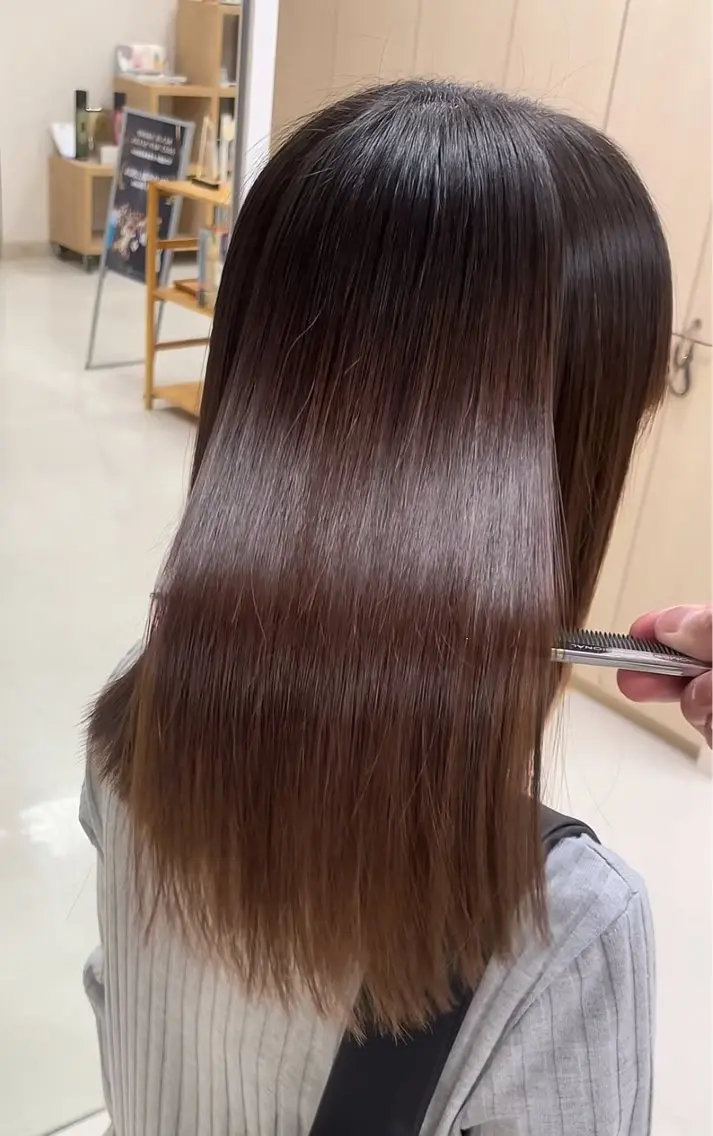 ロング シャドウパーマ／骨格 矯正カット　トモキのヘアスタイル