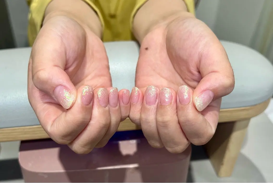 ネイル グラデーション ラメ(グリッター) ラメグラデーション 💎【IRY】💎 Tsukiのネイルデザイン