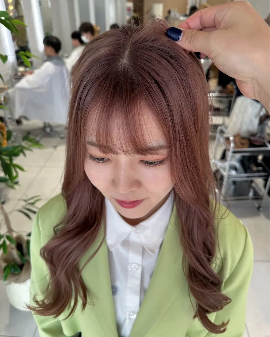 ロング カラー ベージュカラー ブリーチ ピンクカラー ピンクベージュ ヘアカラー トリートメント 山下恋佳/矢場町/ ブリーチ/ショートのヘアスタイル