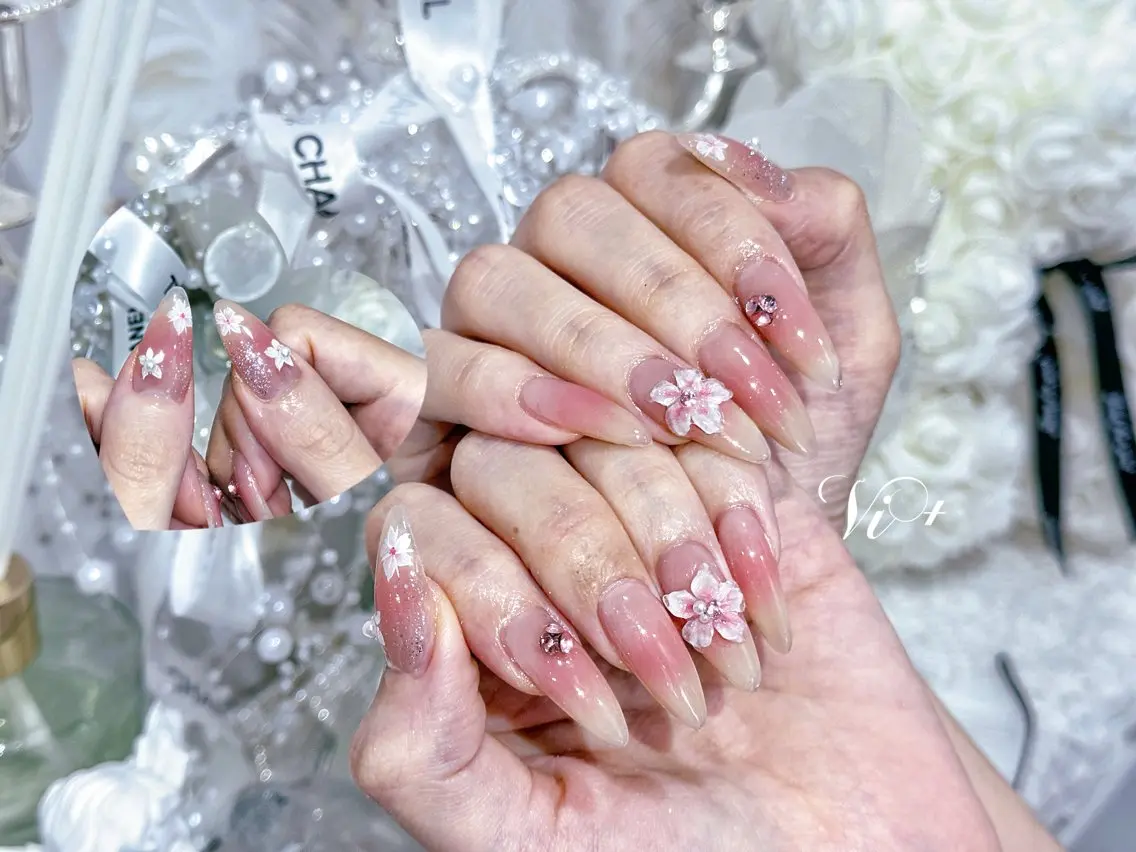 ネイル ハンドネイル ✨Nailsalon Vi+✨のネイルデザイン