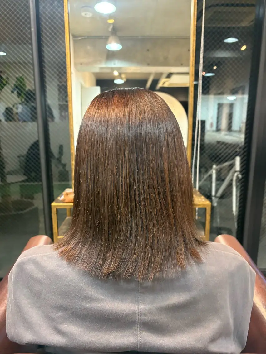 ミディアム ヘアカラー ミヤウチ セイナのヘアスタイル